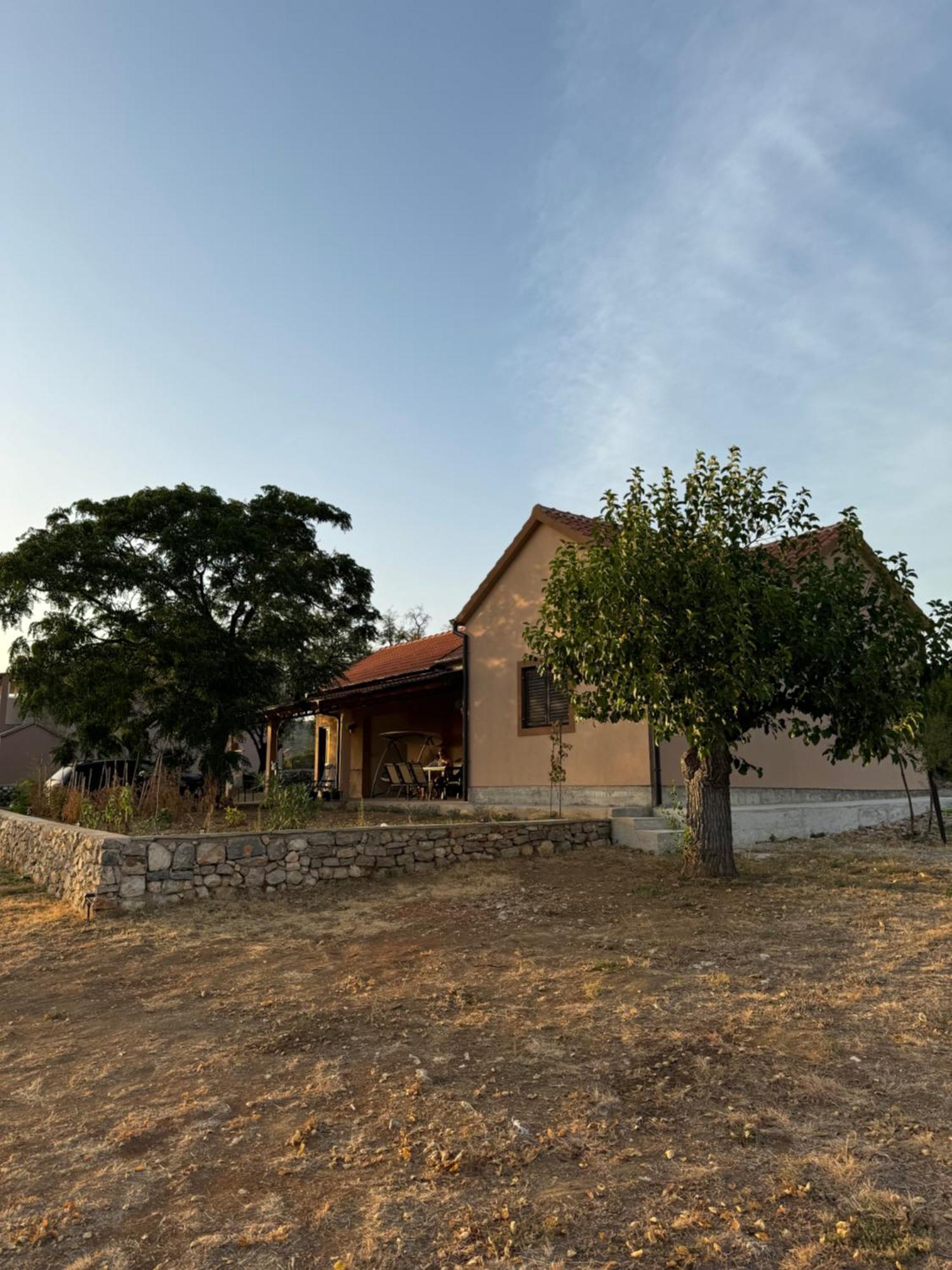 Relax And Unwind: Family-Friendly House Near Zadar In Zagrad Villa Buitenkant foto