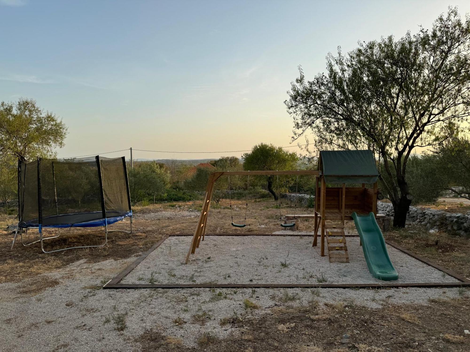 Relax And Unwind: Family-Friendly House Near Zadar In Zagrad Villa Buitenkant foto
